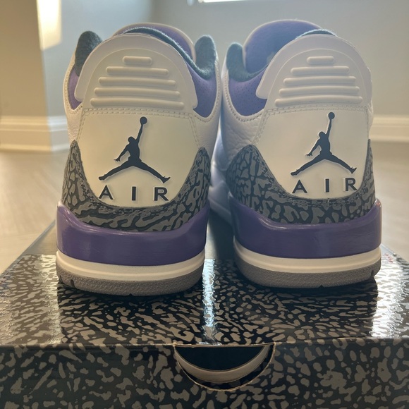 Jordan 3 Purple Iris - Picture 5 of 6